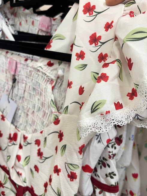 Floral Print Square Neck Crop Tops